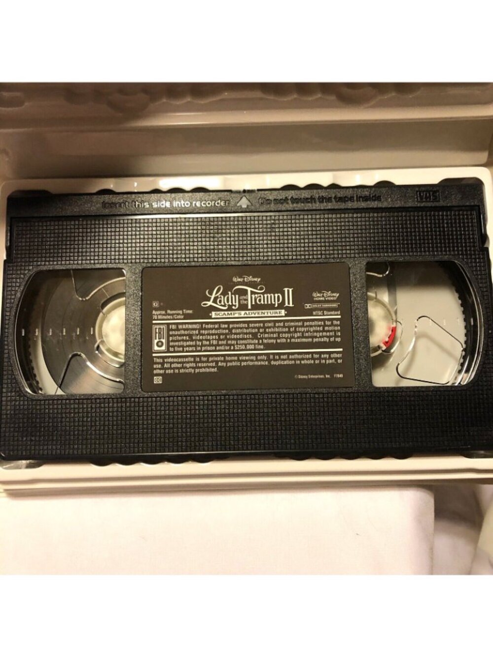 Lady And The Tramp & II Scamps Adventure Disney VHS Clamshell 2 Lot - Picture 3 of 7
